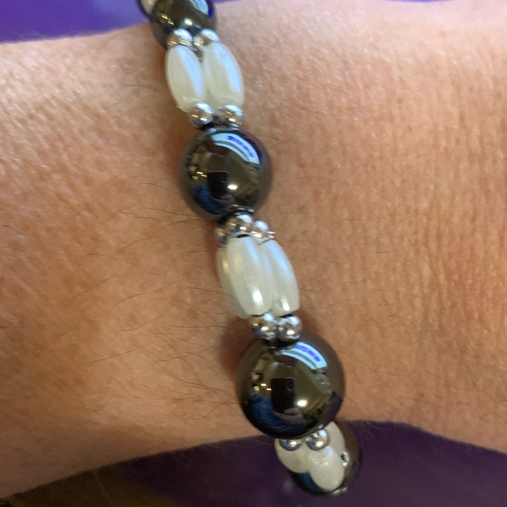 Bracelet*